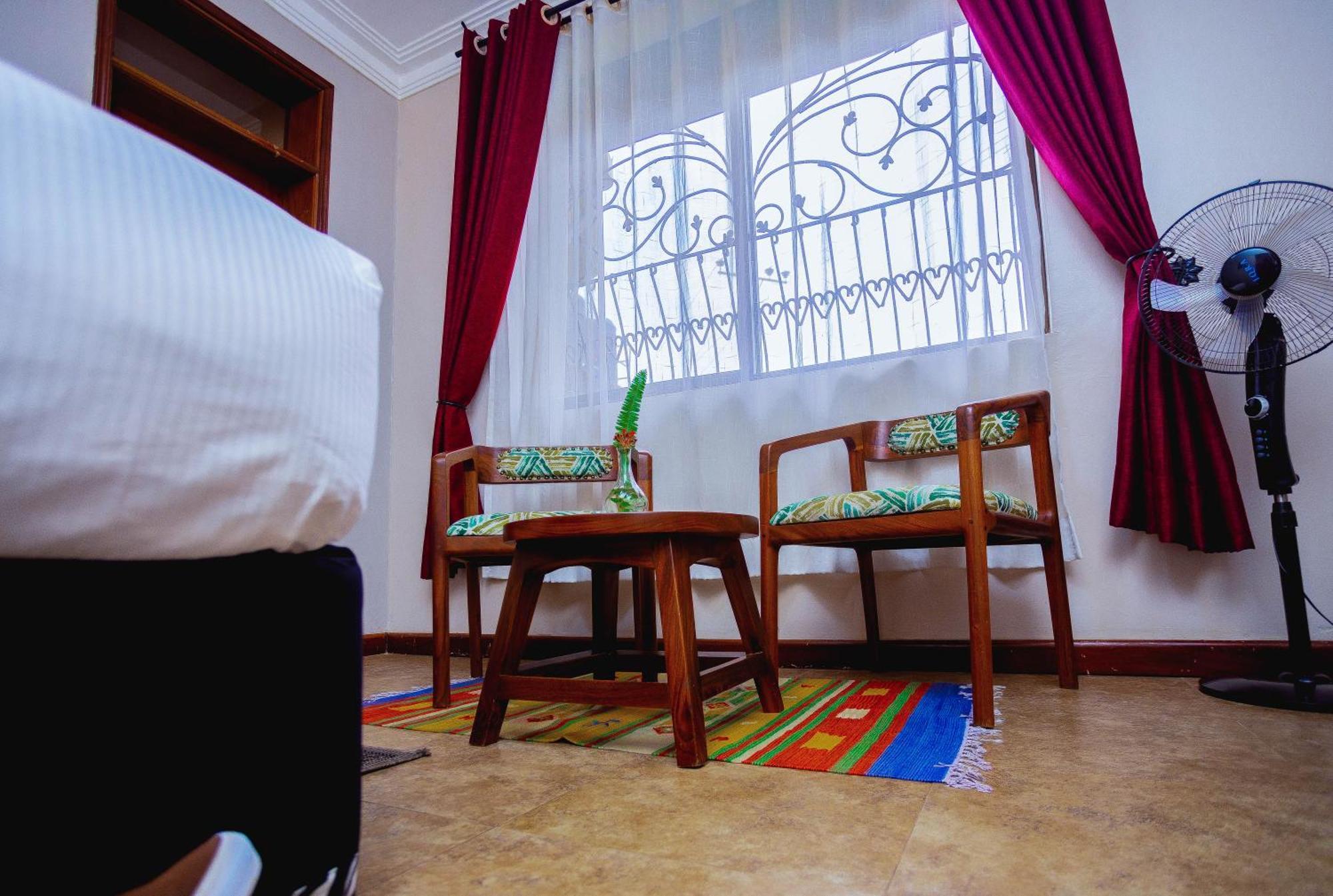 Gazelle Guest House Kampala Kültér fotó